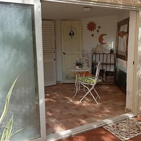 Apartment Gnomo Leo Cascina (Pisa)