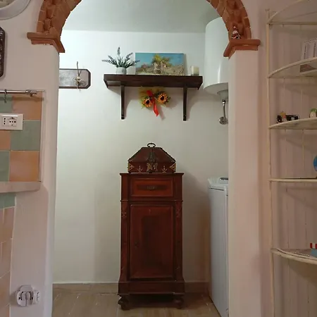 Gnomo Leo * Cascina (Pisa)