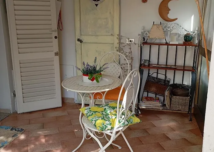 Gnomo Leo Lejlighed *